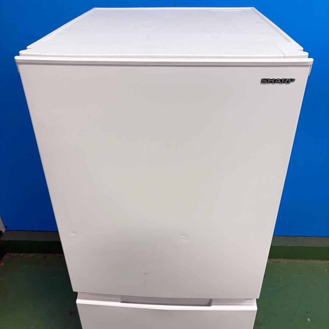 795 SHARP 付け替えどっちもドア！！　冷蔵庫　152L 小型　一人暮らし