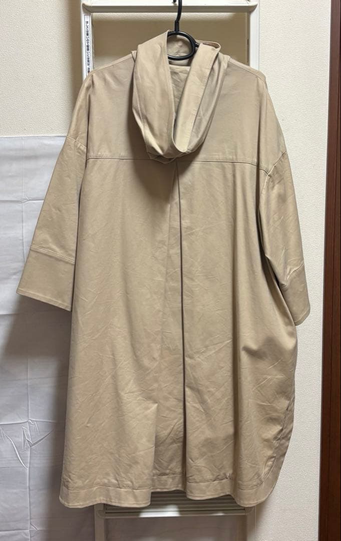 美品　アドーア　コート　ベージュ