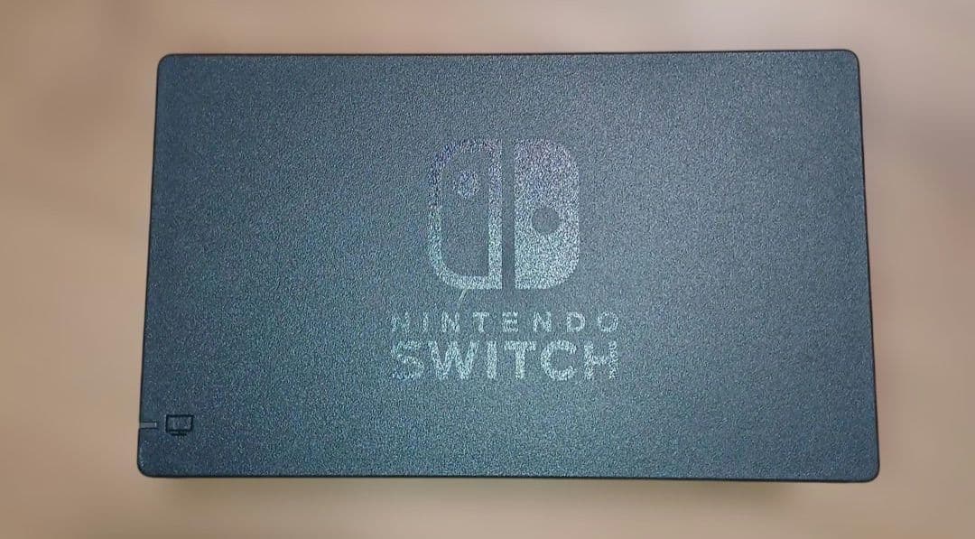 戸*和様 任天堂 Nintendo Switch本体 ネオンブルー/ネオンレッド