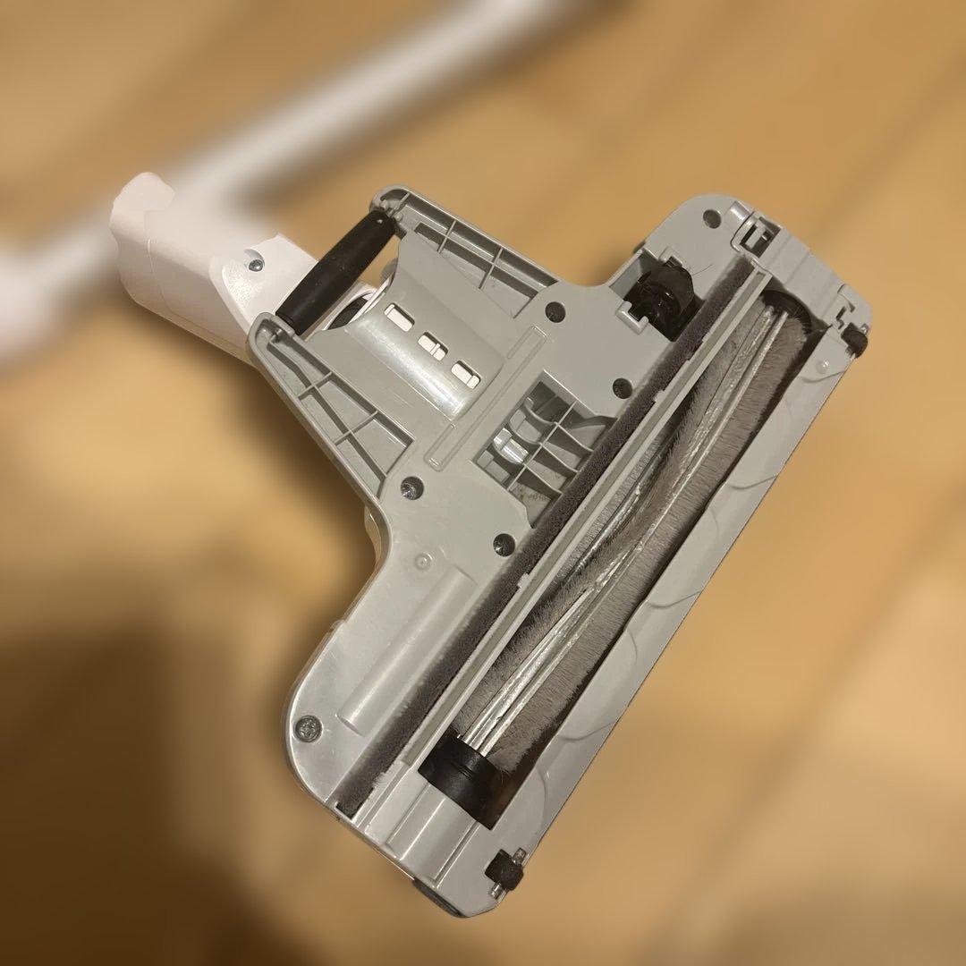 パナソニック 充電式掃除機 MC-SBV01 ホワイト 2021年製