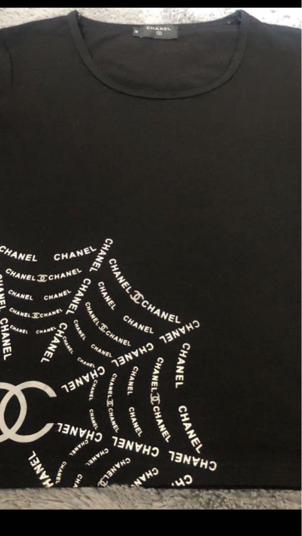 CHANEL 黒 半袖Tシャツ ロゴプリント