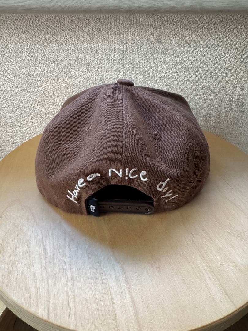 N!ce キャップ ブラウン
