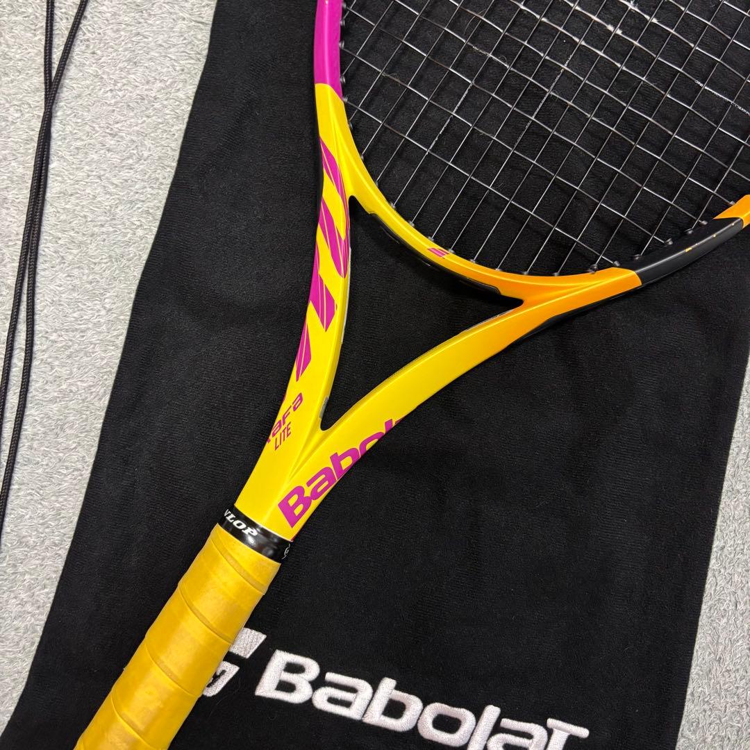 バボラ　Babolat テニスラケット