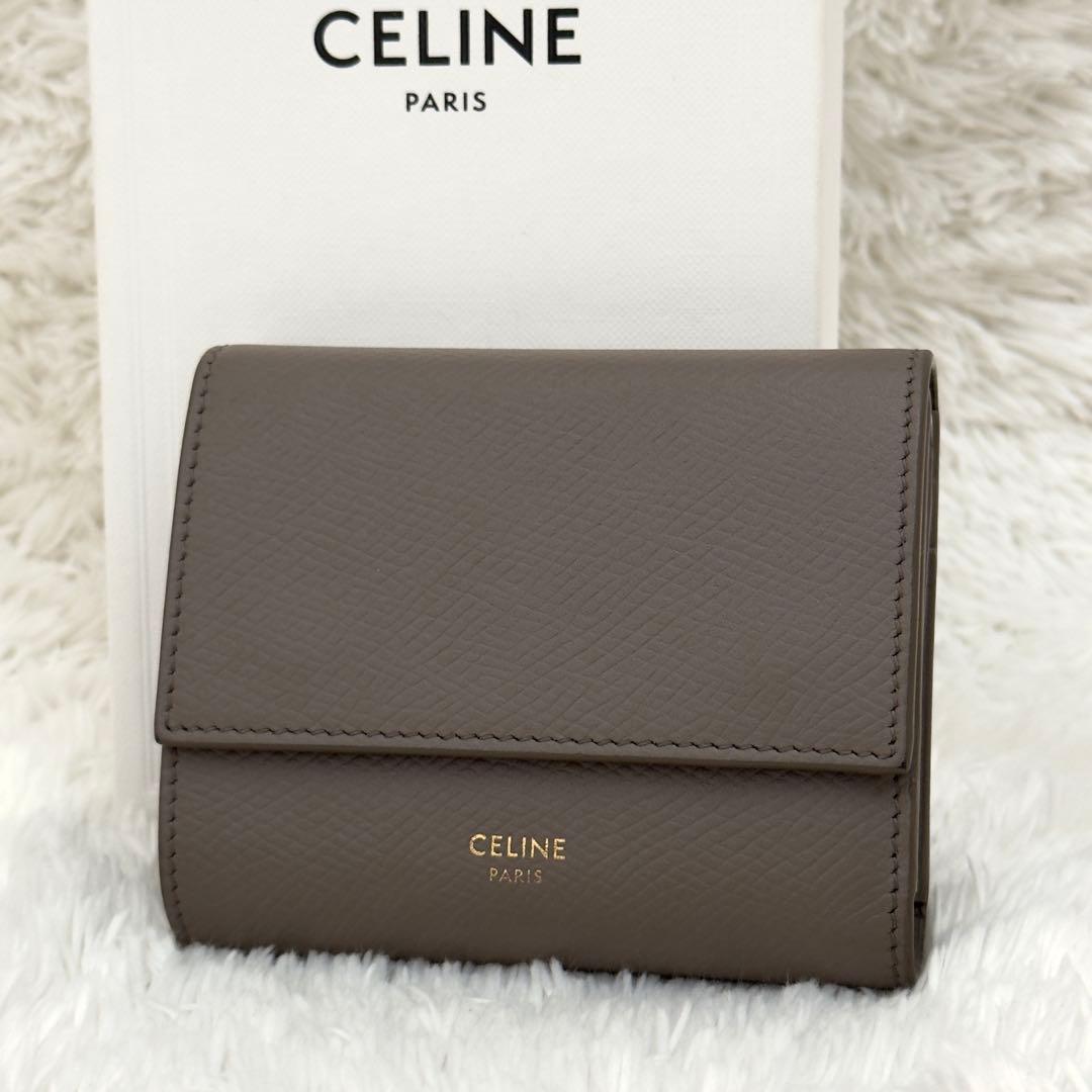 極上美品⭐️CELINE セリーヌ トリフォールドウォレット 財布 カーフレザー