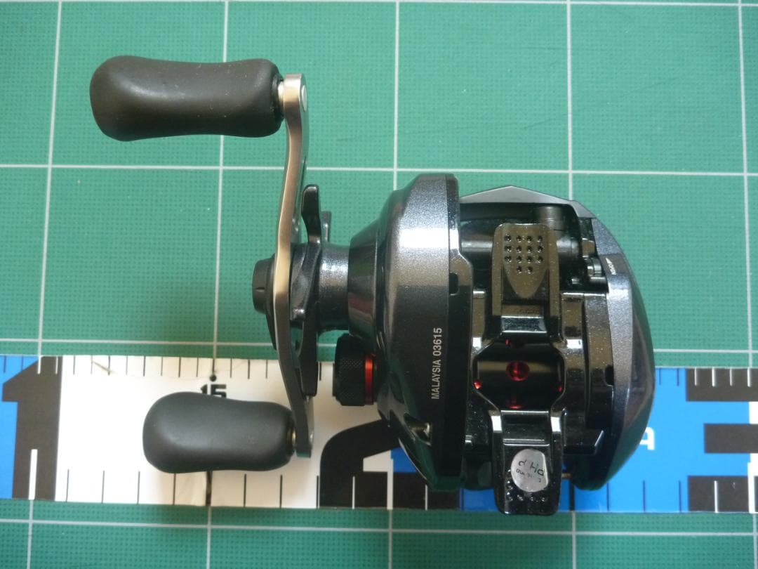 新*長様 シマノ　カシータスMGL100HG　右ハンドル