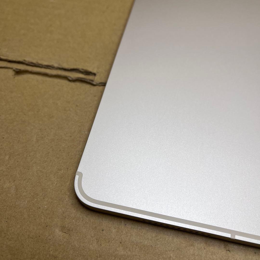 iPad Air 13 インチ M2 256 GB スターライト