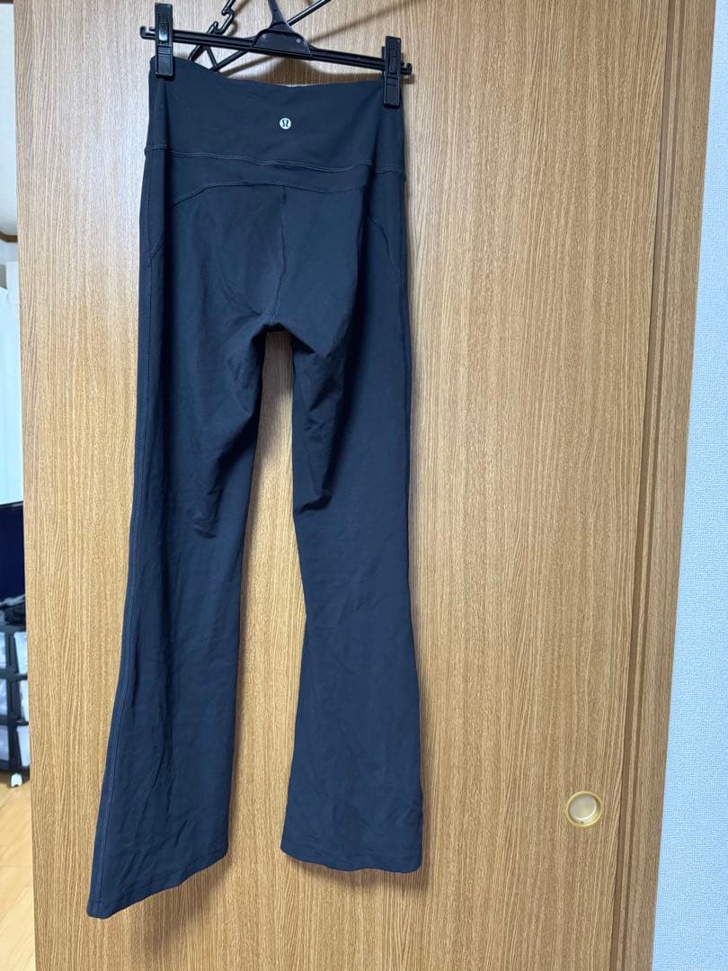 Lululemon Groove ハイライズフレアパンツ　サイズ6