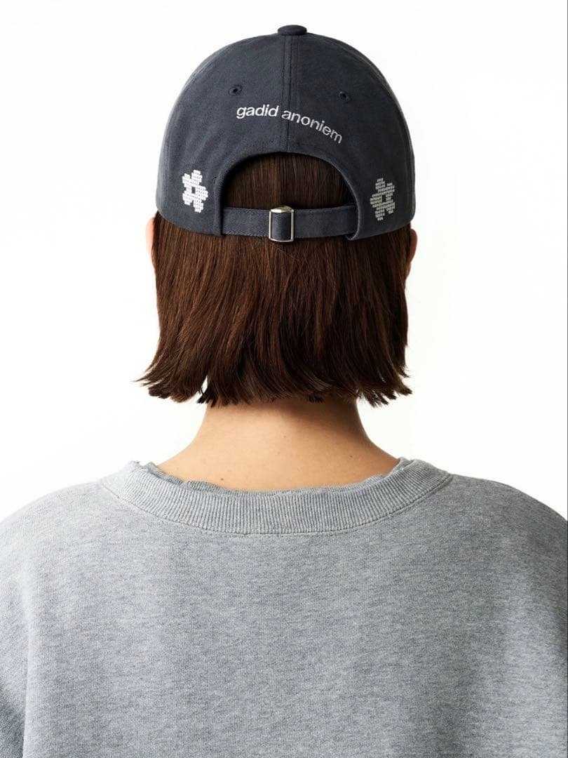 ガディッドアノニム　GADID ANONIEM WALD / GRAY