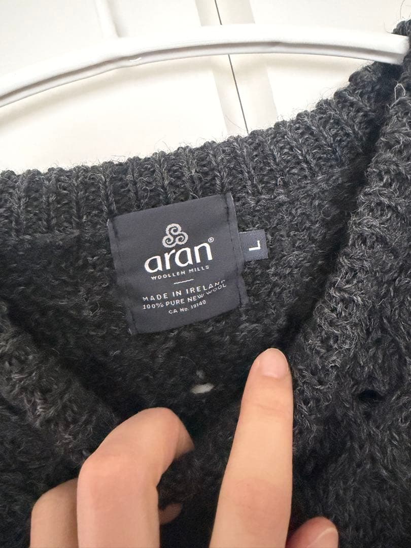 Aran Woollen Mills　アランニットセーター(チャコール)