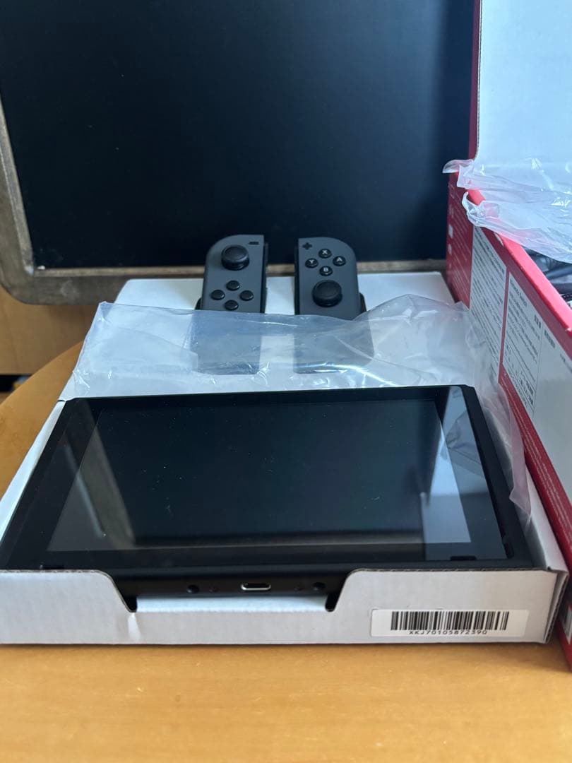 任天堂Switchバッテリー強化タイプ2023年製 完品 美品