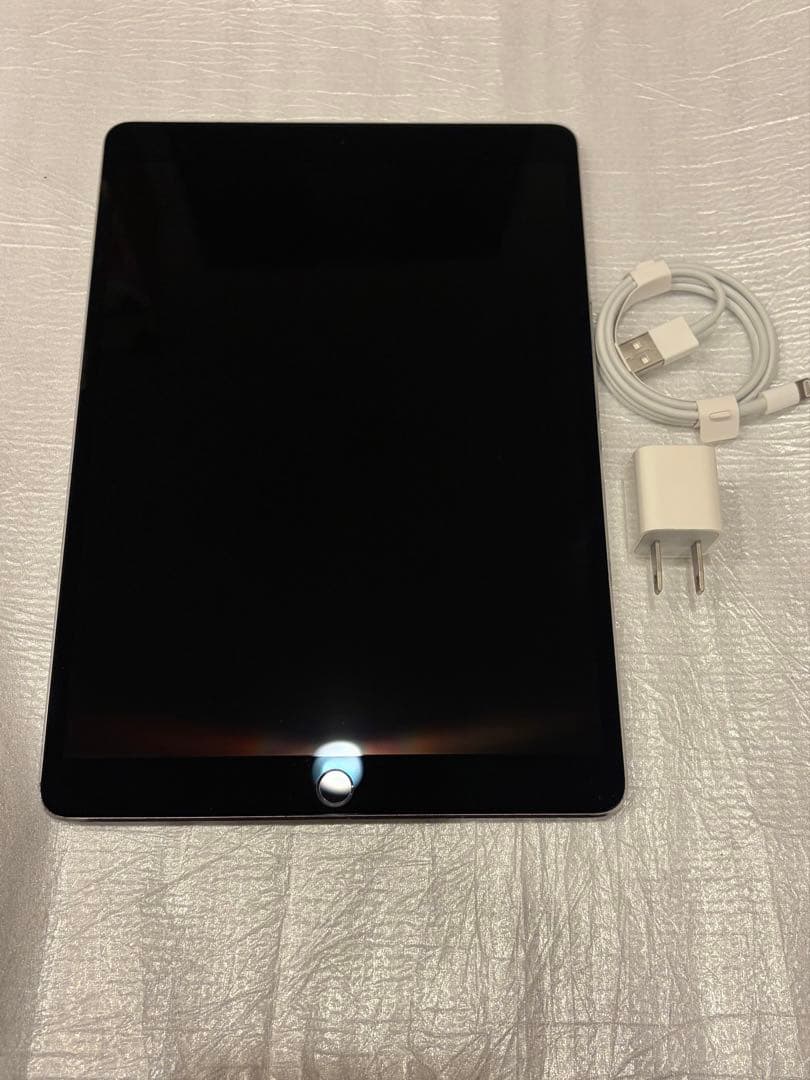 iPad Pro 10.5インチ64GB 2月1日22:00まで10%OFF‼️