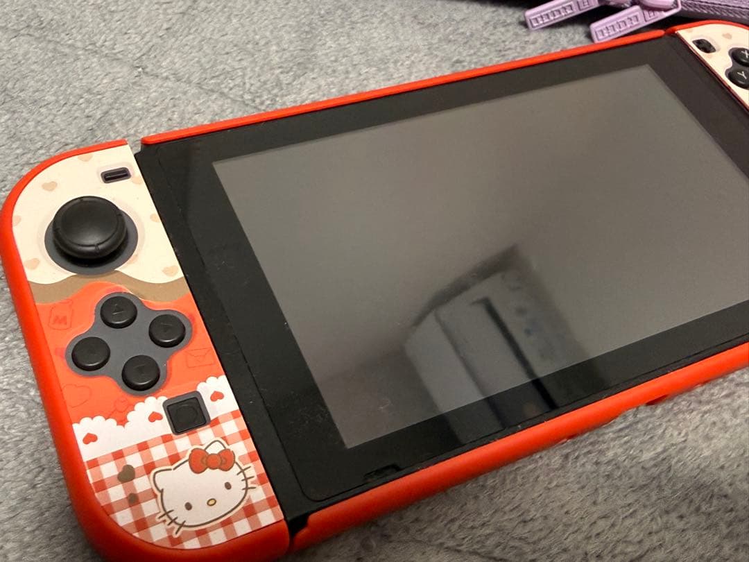 Switchハローキティカバーセット