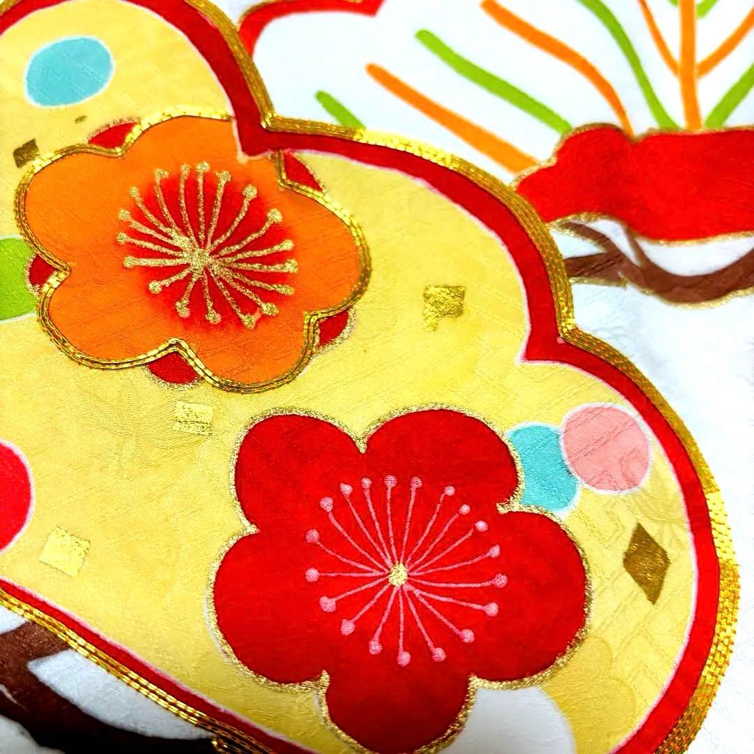 【新品】日本製 正絹 最高級品 長襦袢付 新品たとう紙付 赤 絞り 刺繍入り