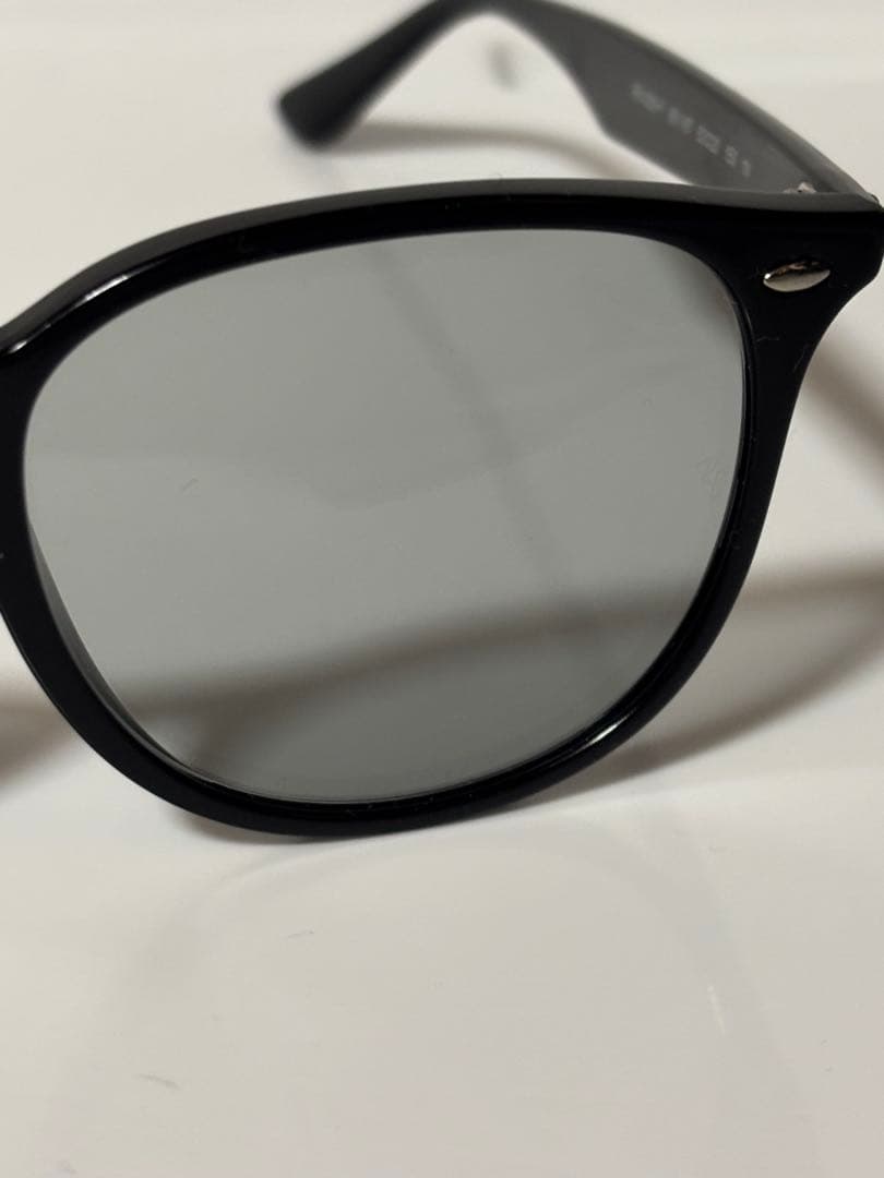 ★大人気モデル★RB4259F 601/87★RayBan★ ライトグレー★