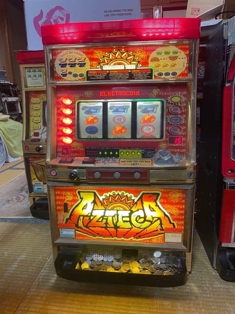 あずです　送料込み　パチスロ　初代アステカ　４号機　エレコ