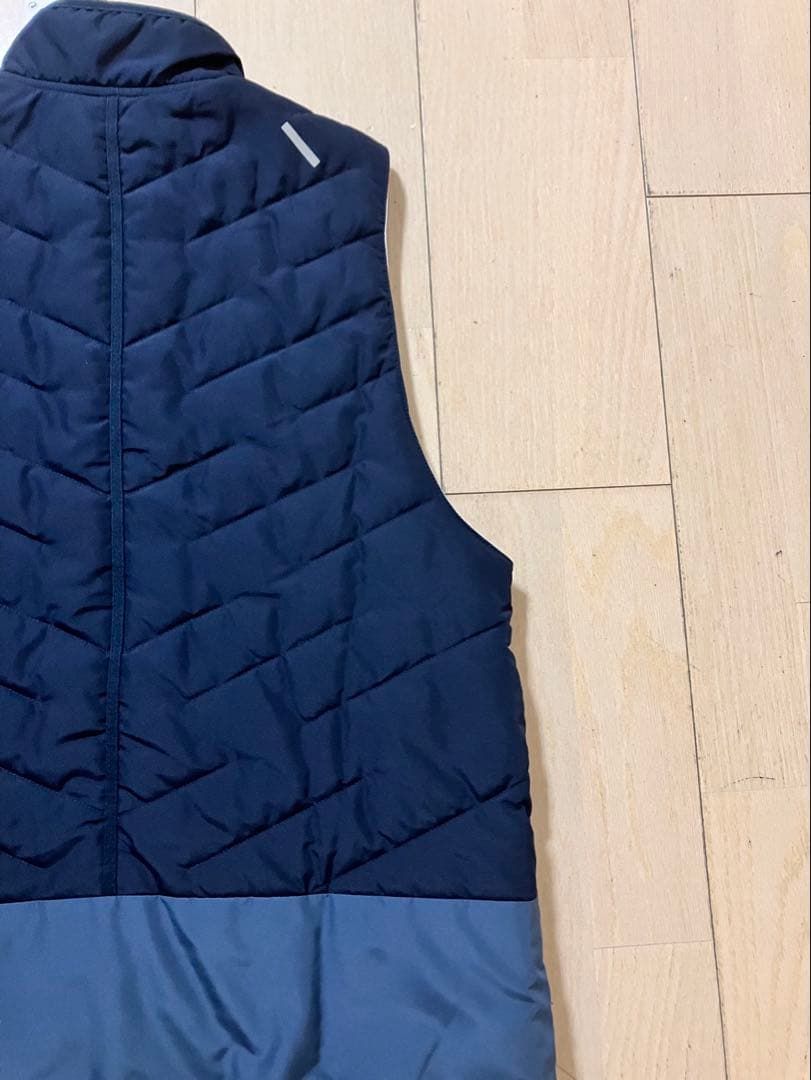 NIKE ランニングウェア ベスト 新品 メンズ アウターナイキM ネイビー