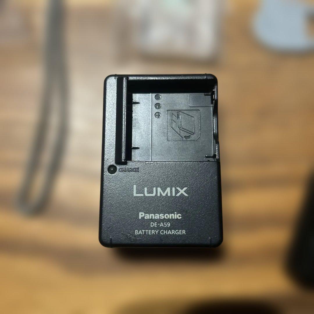 (Sakada)ルミックスPanasonic LUMIX DMC-FX70