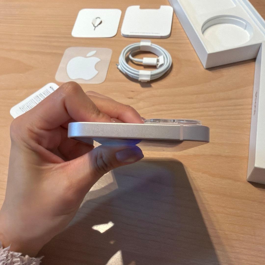 iPhone13 128GB simフリー