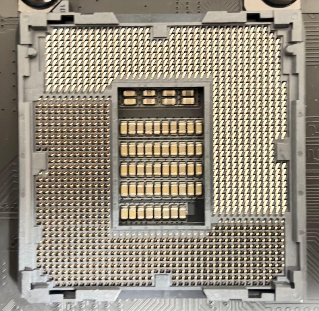 Intel i3-9100/ASRock Z390/DDR4 16GB セット