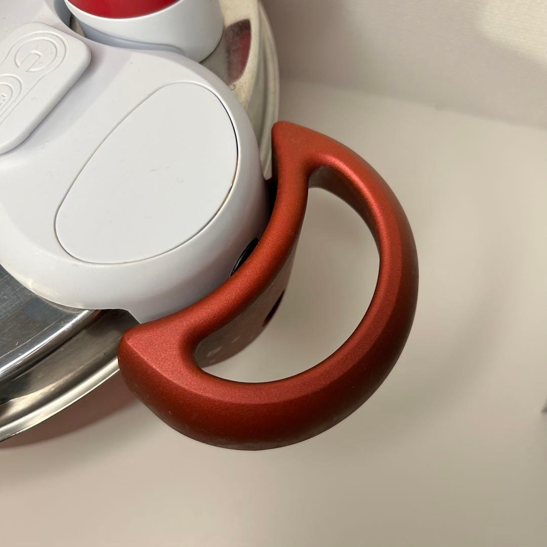 Tefal 圧力鍋 赤