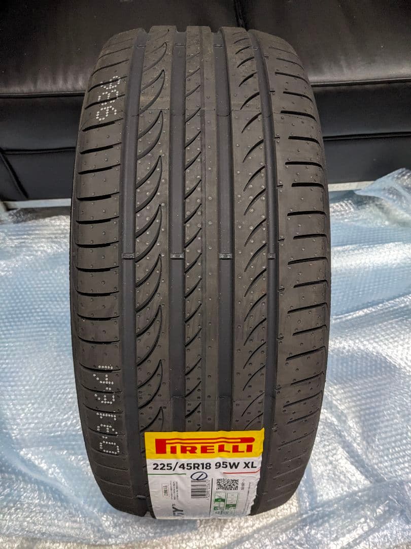 新品未使用 PIRELLI　POWERGY 225/45/R18 2本