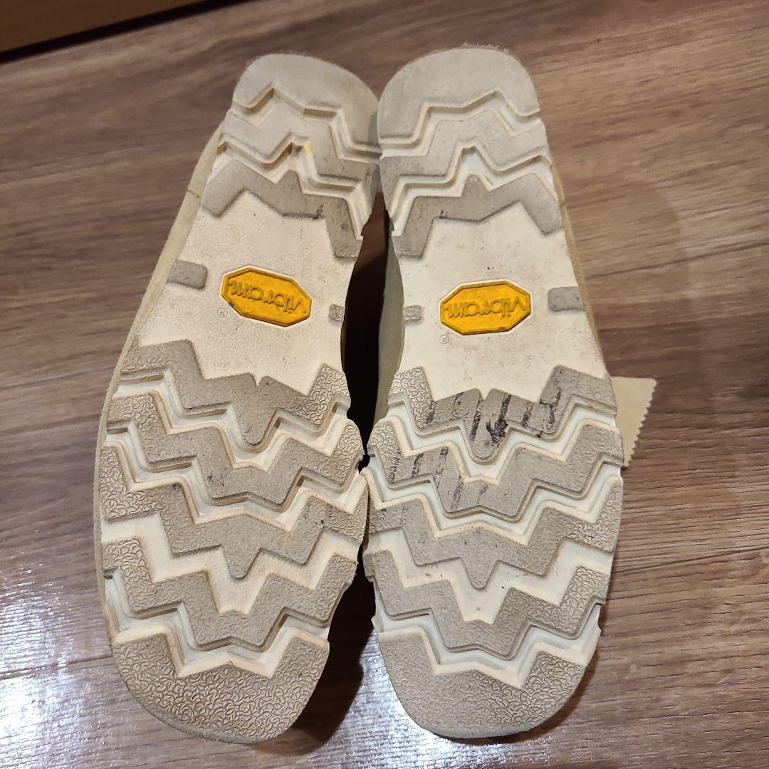 Clarks ワラビー　GORE-TEX　Vibram