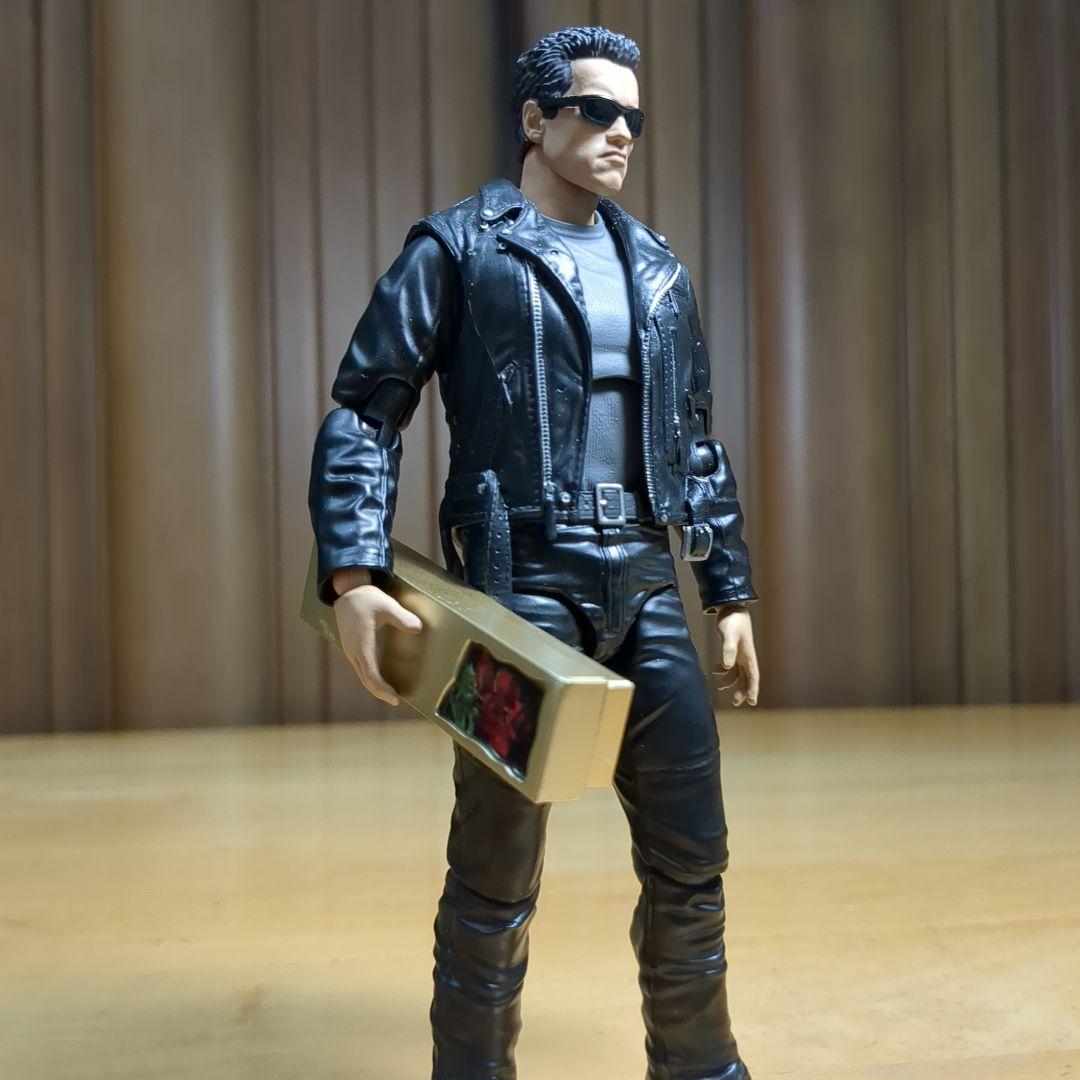 MAFEX No.199 T-800(ターミネーター2)