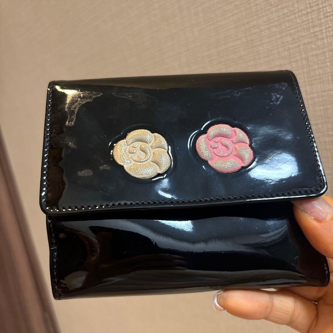 CHANEL♡確実正規品♡♡カメリア二つ折り財布 ブラック