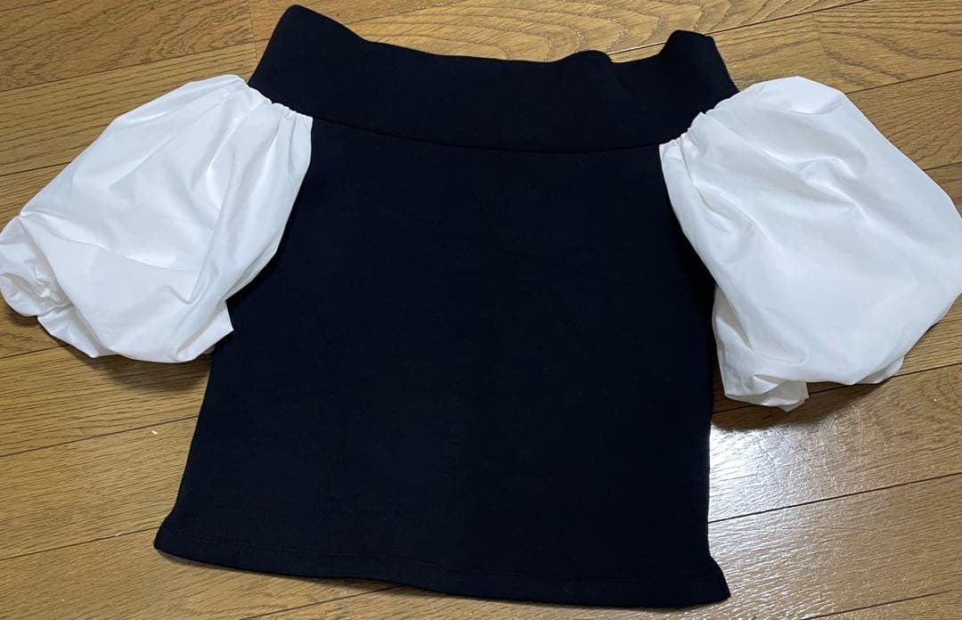 THETOE Evriopis Docking Tops S ブラック