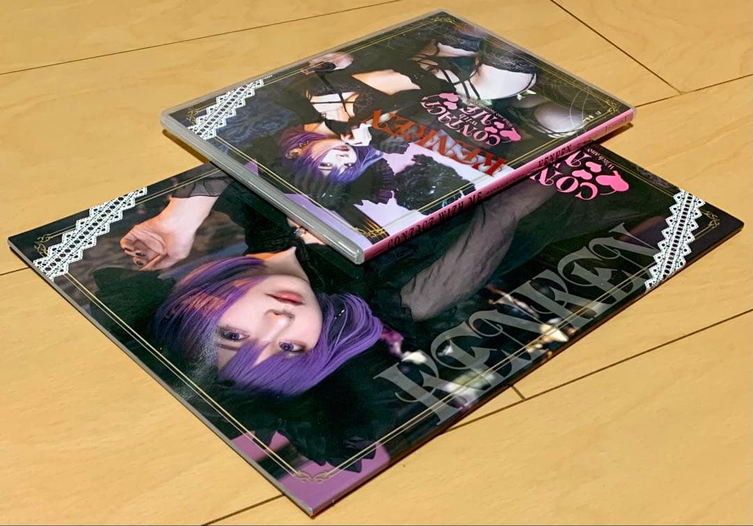 【希少品】 けんけん CONTACT WITH ME 写真集 ROM & 紙媒体