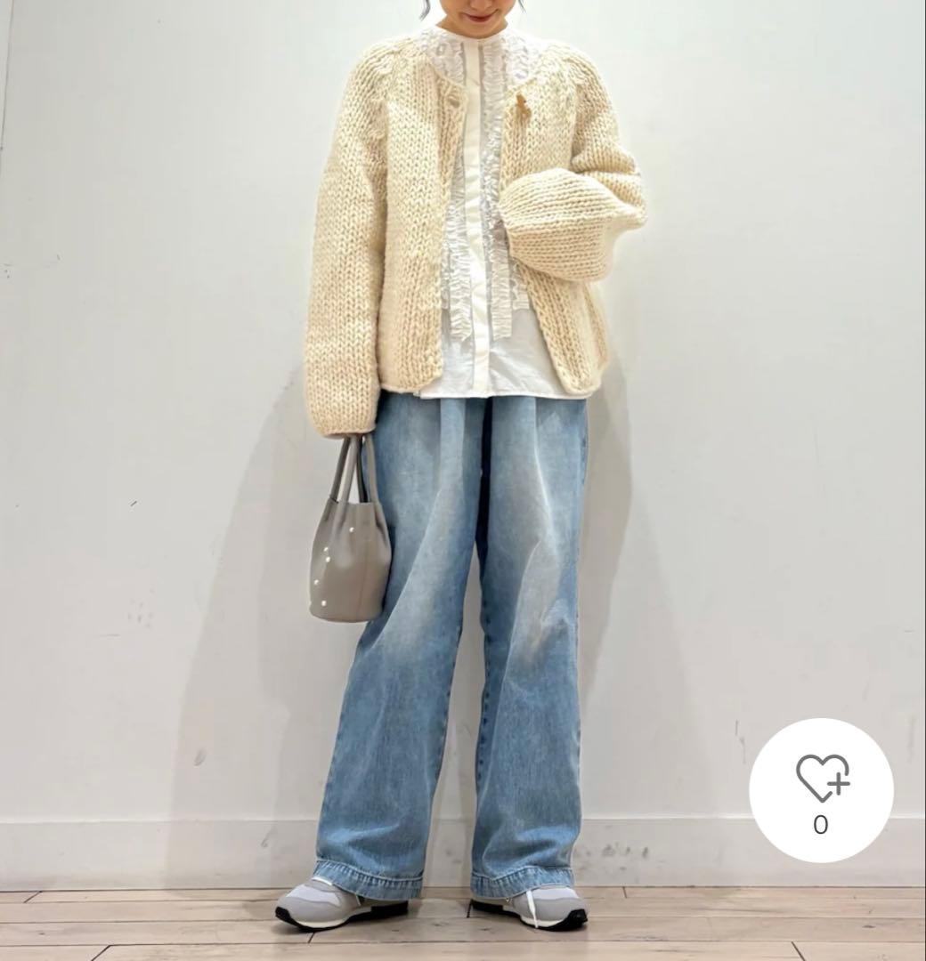 かぐれ　新品　今季　フェードデニムイージーパンツ　ジーンズ　2026春夏