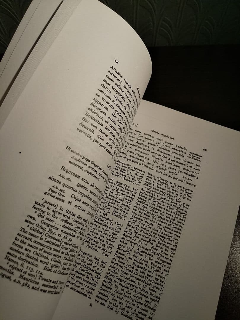 〈洋書〉影印本・尊いバエダ: 英国国民の教会史 (1881)