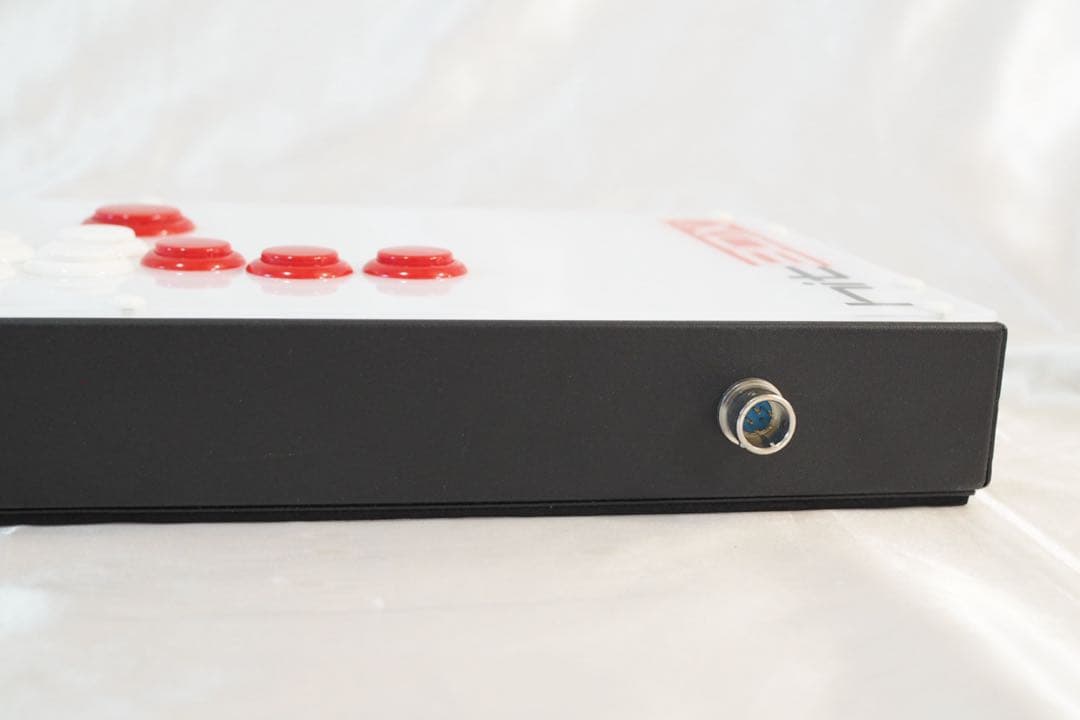 動作未確認　hitBOX レバーレス アーケードコントローラー