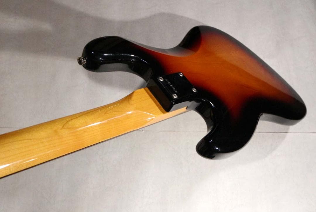 ■FERNANDES フェルナンデス■ジャズベース RJB-380■付属品多数