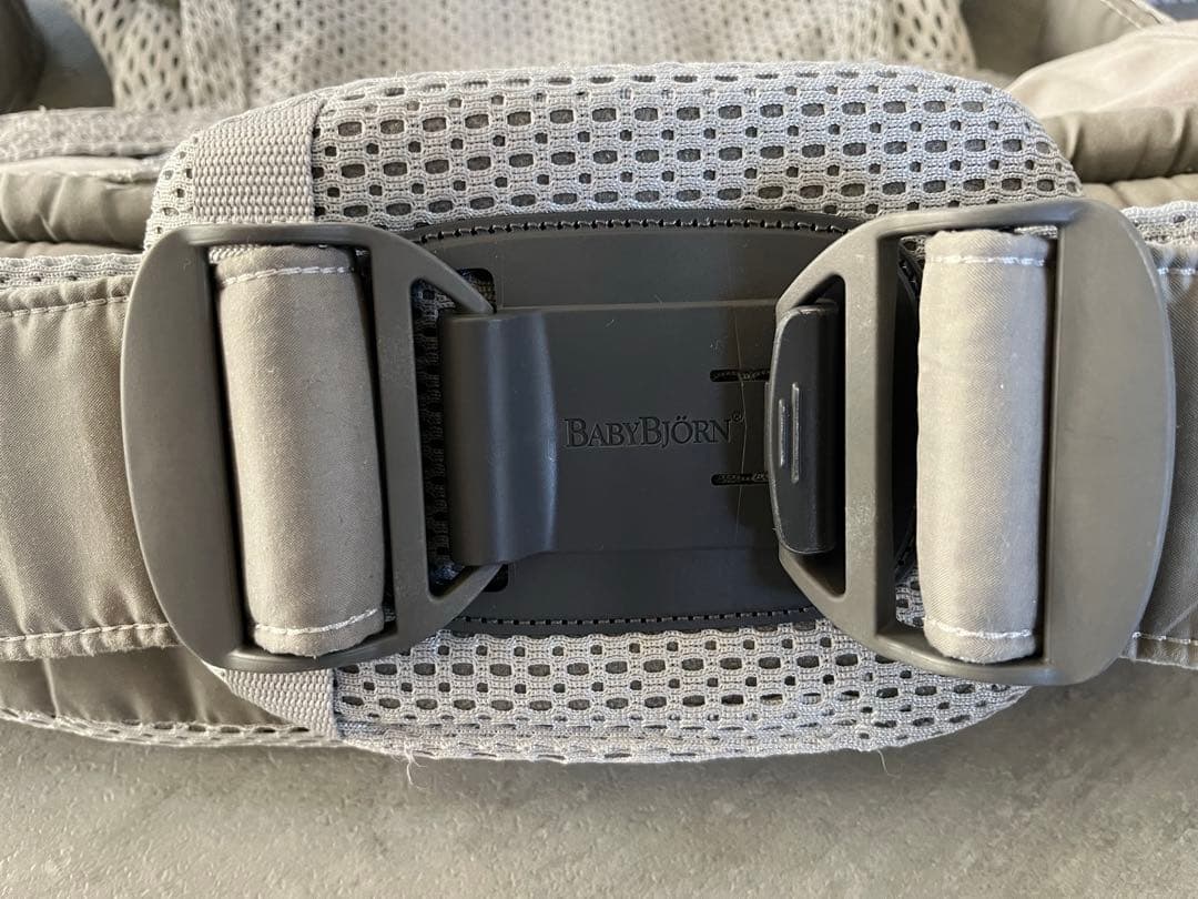 BabyBjorn ベビーキャリア　ハーモニー　シルバー