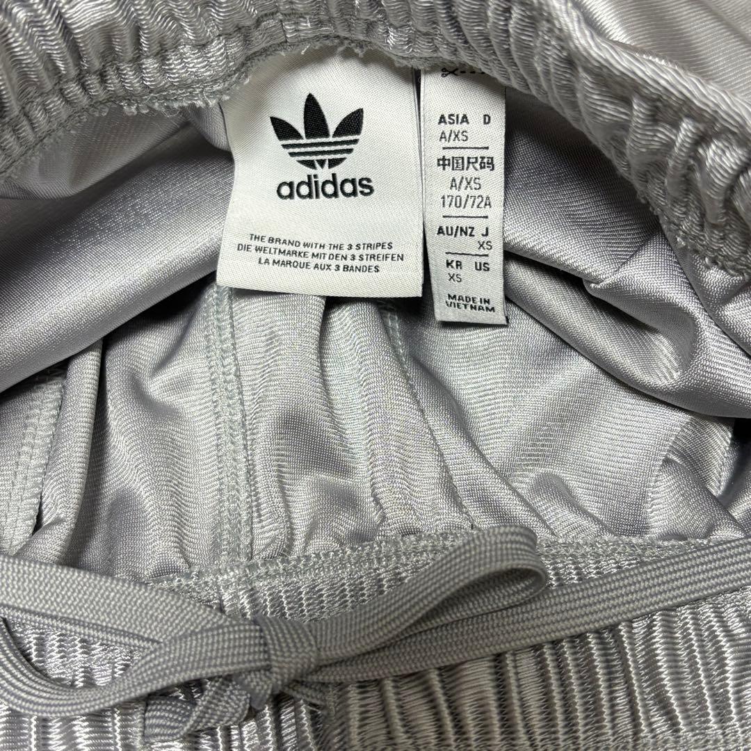 adidas【アディダス】アディカラーファッションオーバーサイズトラックパンツ