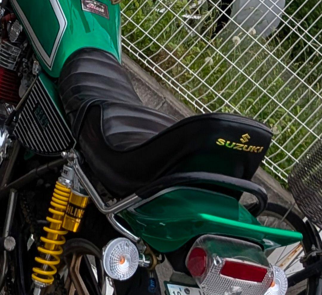 GS400チョビ三段シート