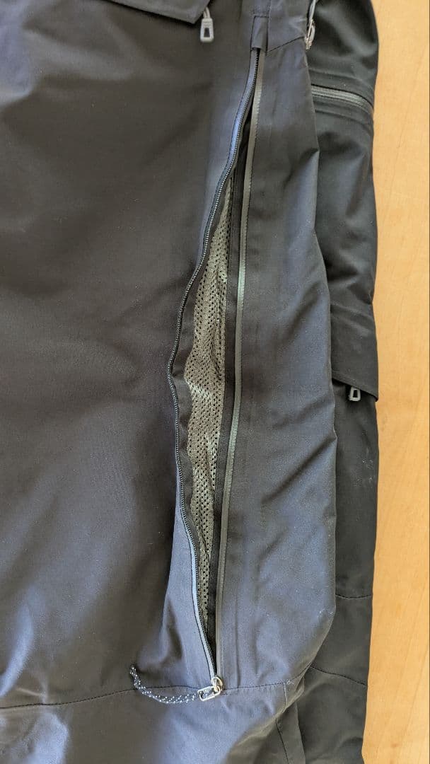 Patagonia ゴアテックス スノーウェアRECCO搭載モデル