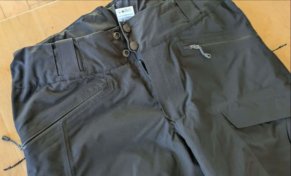Patagonia ゴアテックス スノーウェアRECCO搭載モデル