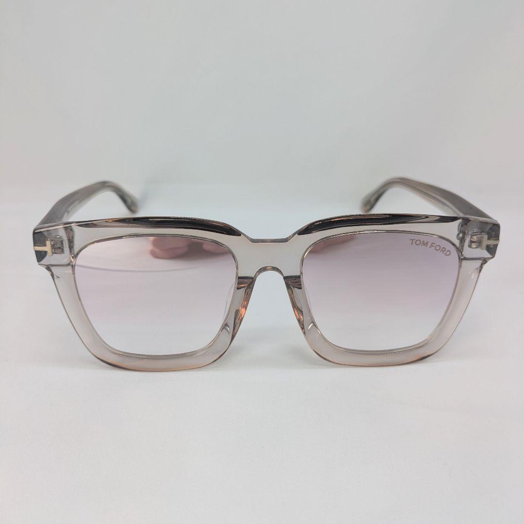 美品 トムフォード Sari TF690 ピンク グラデ サングラス クリア
