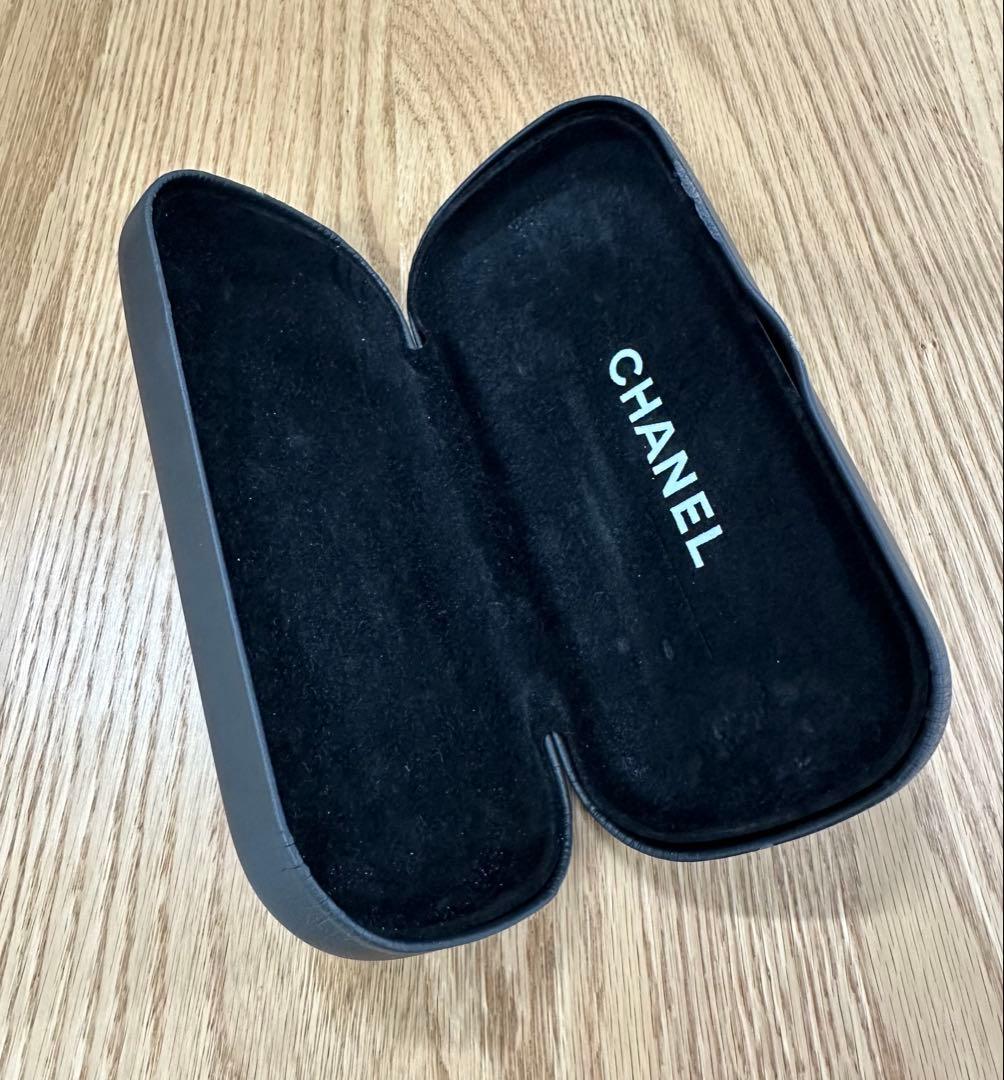 CHANEL シャネル　ダークブラウン サングラス 5007