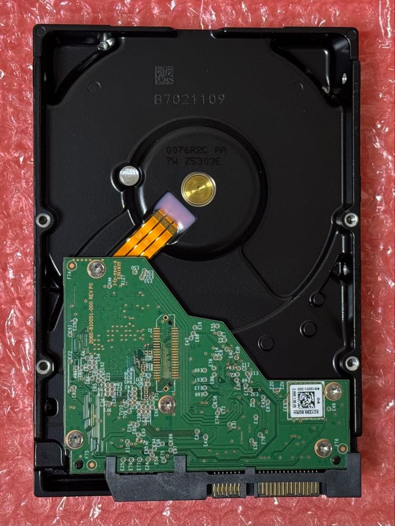 送料無料★使用 53時間★4TB★WD Red Plus
