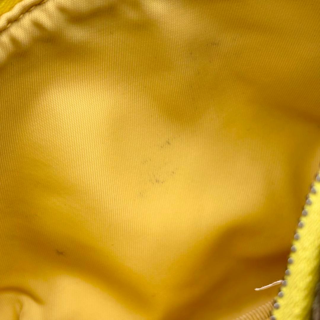 極美品 GUCCI ボディバッグ ハートプリント シェリーライン GGスプリーム