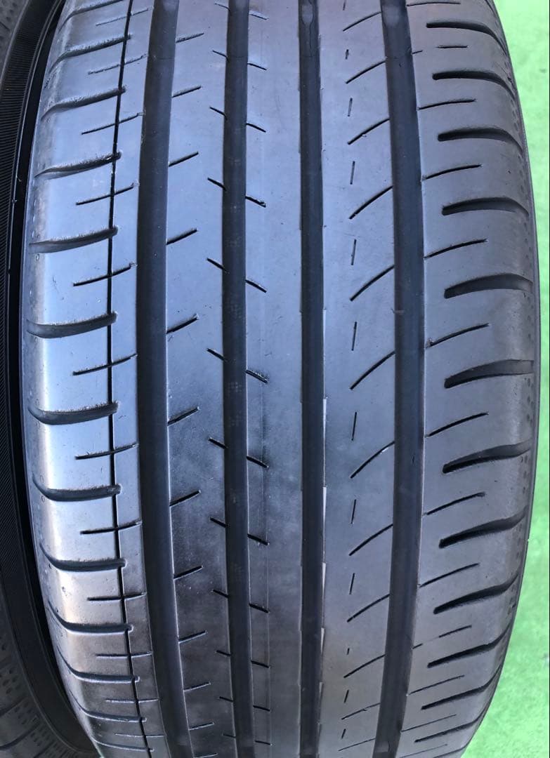 215/45 R17 Yokohama BluEarth-GT ラジアルタイヤ