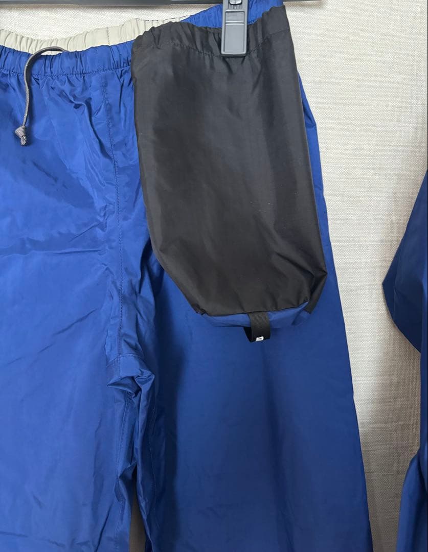 mont-bell キッズ クレッパー140 レインコート　ポーチ付