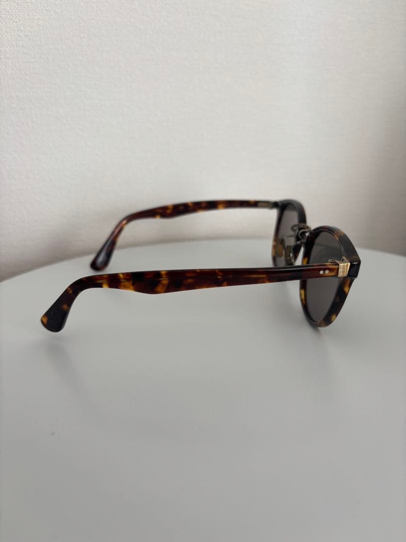 OLIVER PEOPLES べっ甲柄サングラス dearing