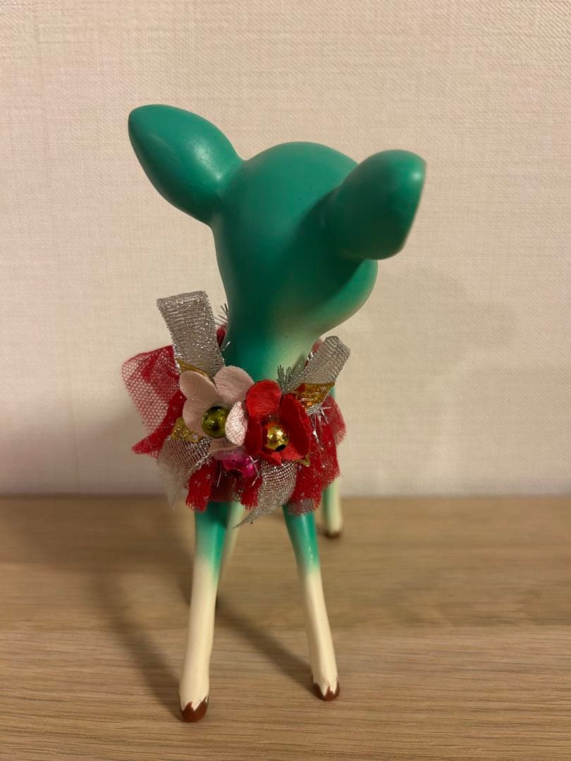 鹿 バンビ 置物