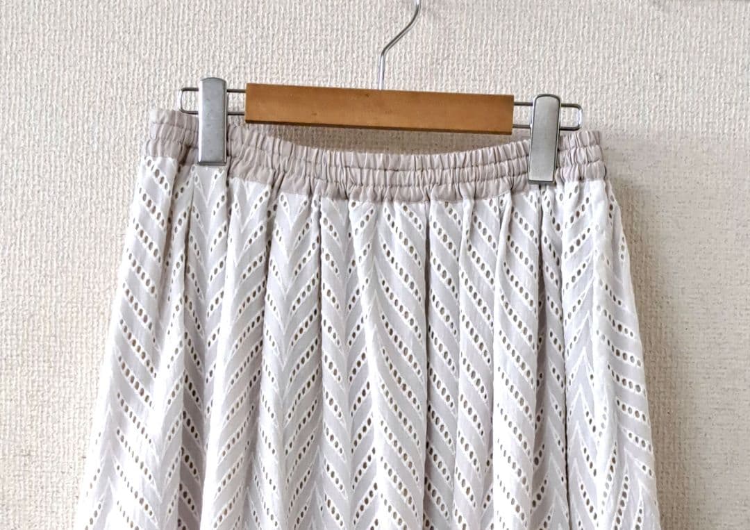 ◆le ciel◆リバーシブル刺繍レーススカート　オフホワイト