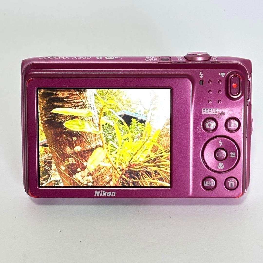Nikon coolpix A300 ニコン　デジカメ　SDカード付