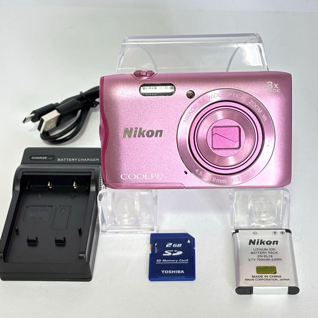 Nikon coolpix A300 ニコン　デジカメ　SDカード付